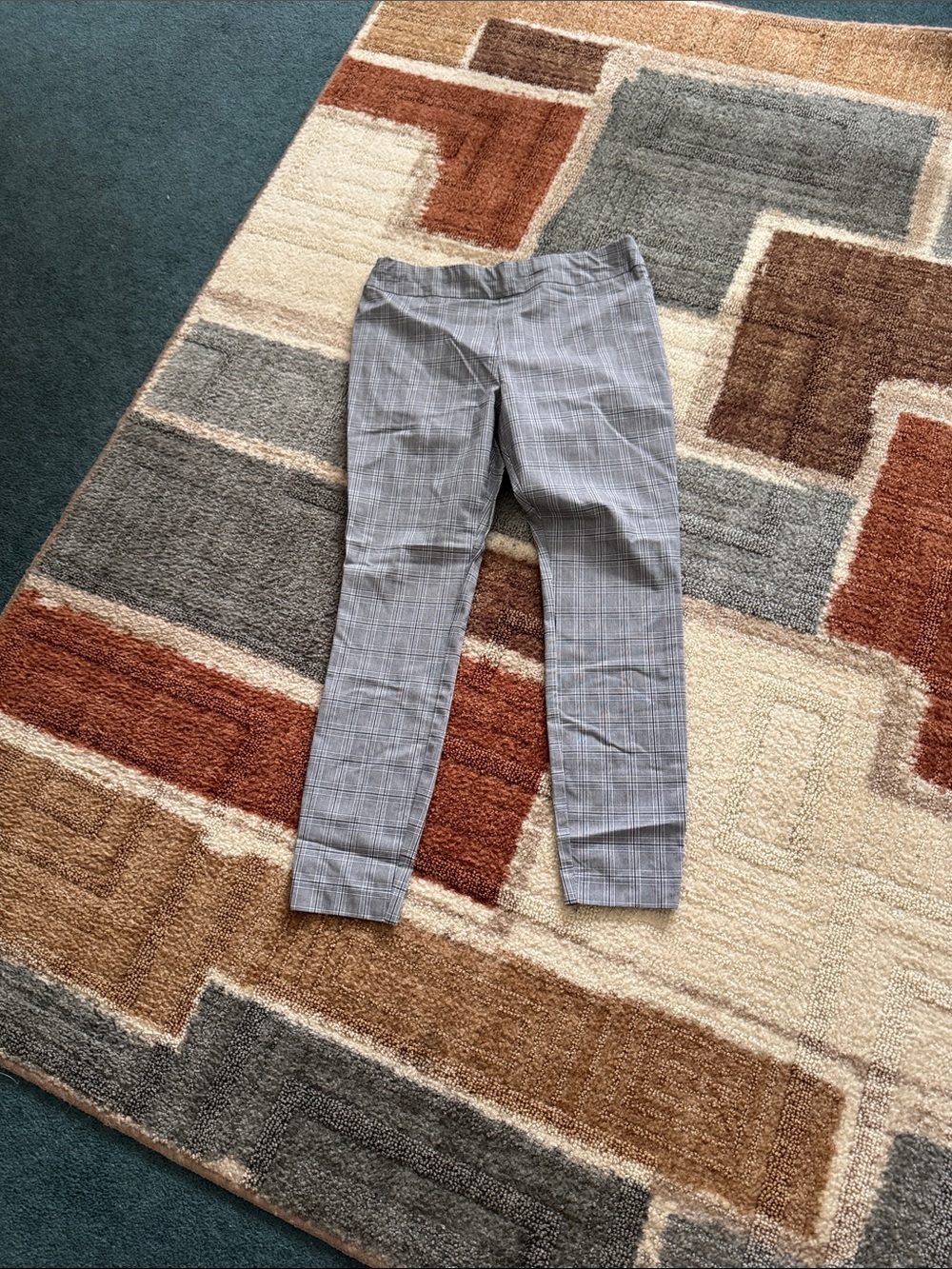 New York & Company Gray Plaid Skinny Ankle Pants